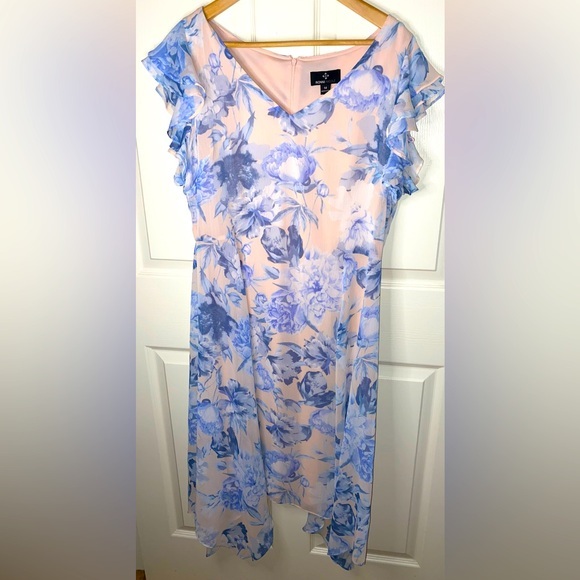 Ronni Nicole Blue and Pink High Low Sundress, Maxi Dress,
Wedding Guest Size 14 - Picture 1 of 7